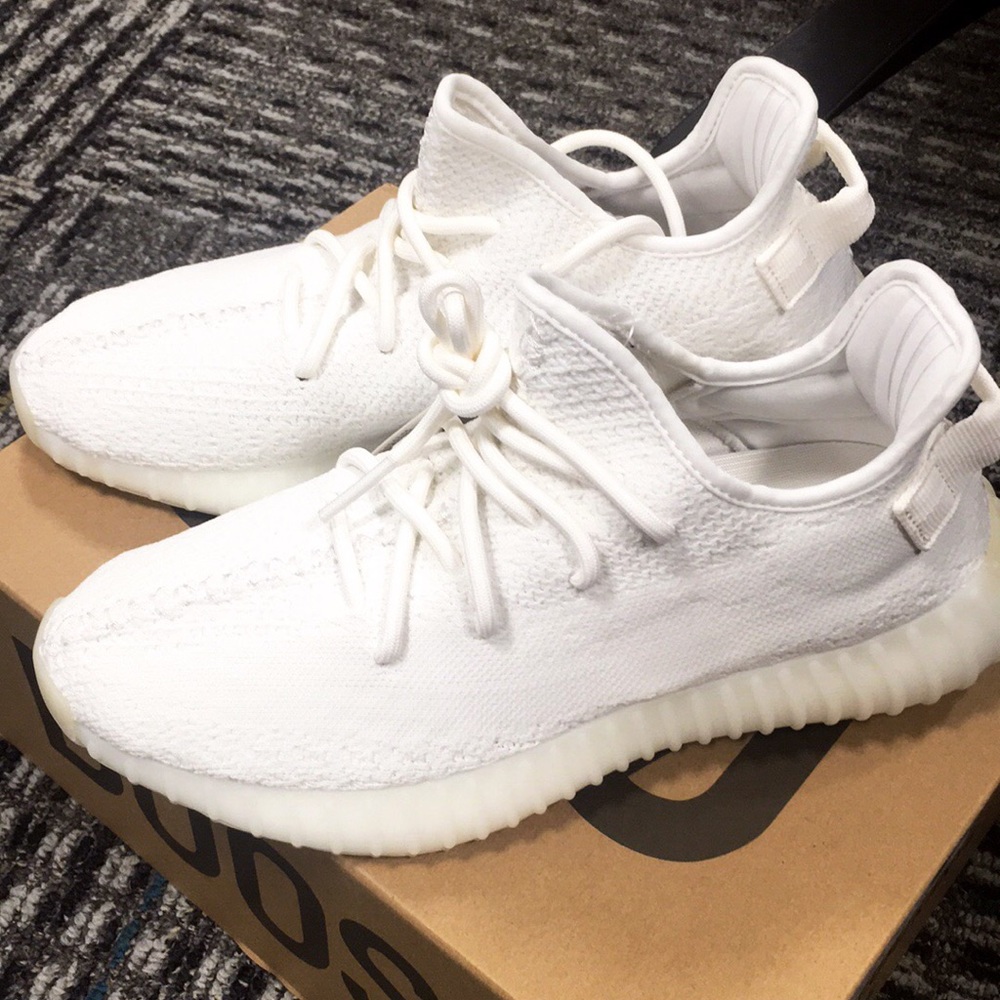 Yeezy Boost 350 V2